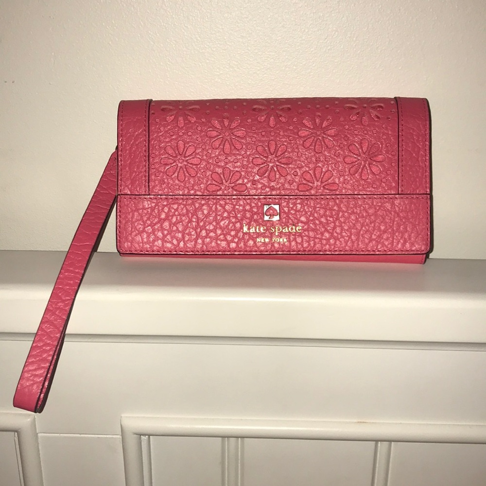 Kate Spade New York Wristlet